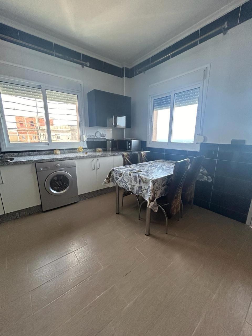 Appartement A Houma, Proche Port Tanger Med Dalia Εξωτερικό φωτογραφία